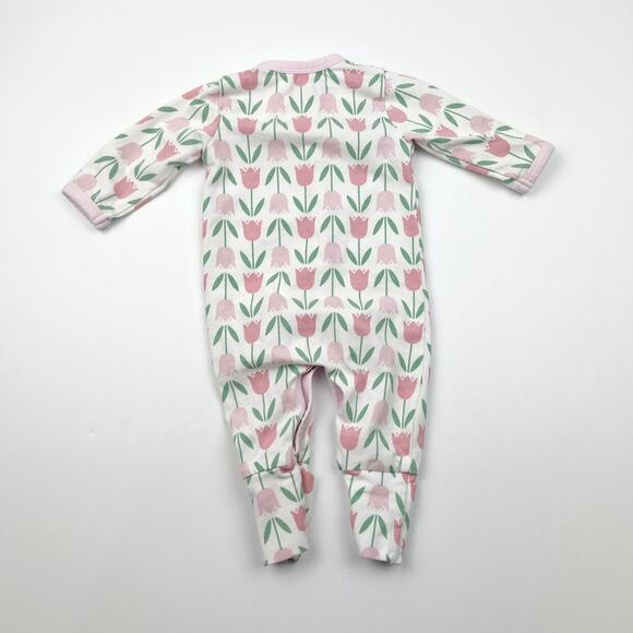 Monica + Andy Organic Tulip Convertible Sleeper - Picture 4 of 4